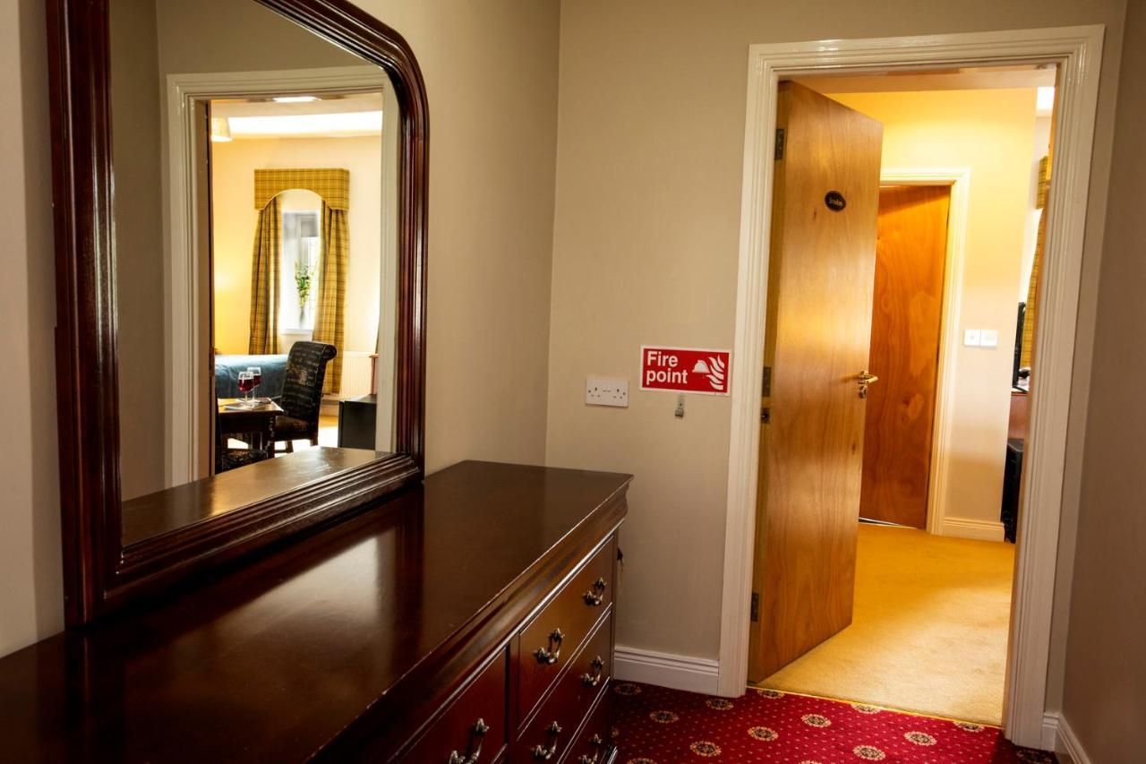 Отель Donegal Manor Донегол Экстерьер фото